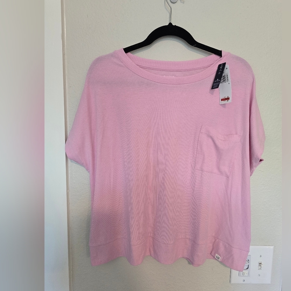 NWT Gap Body Cropped Ribbed Top - Picture 2 of 6